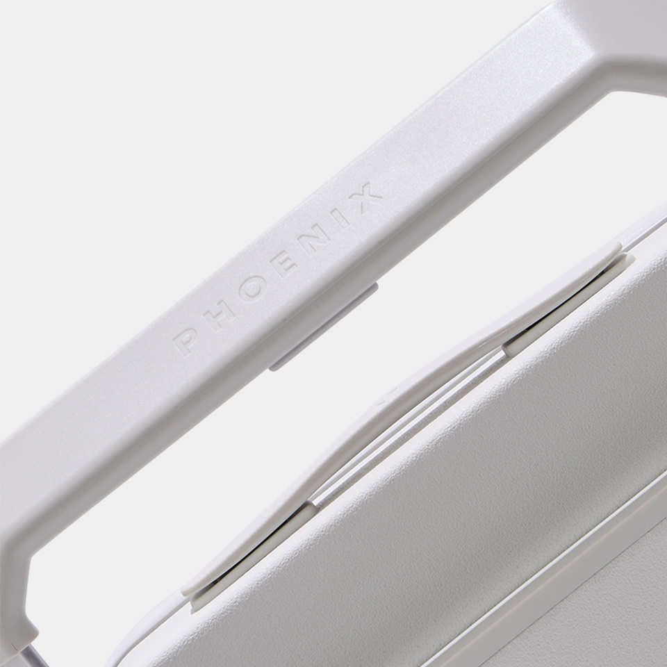 PHOENX: TELA 100 TRUNK PLUS WHITE
