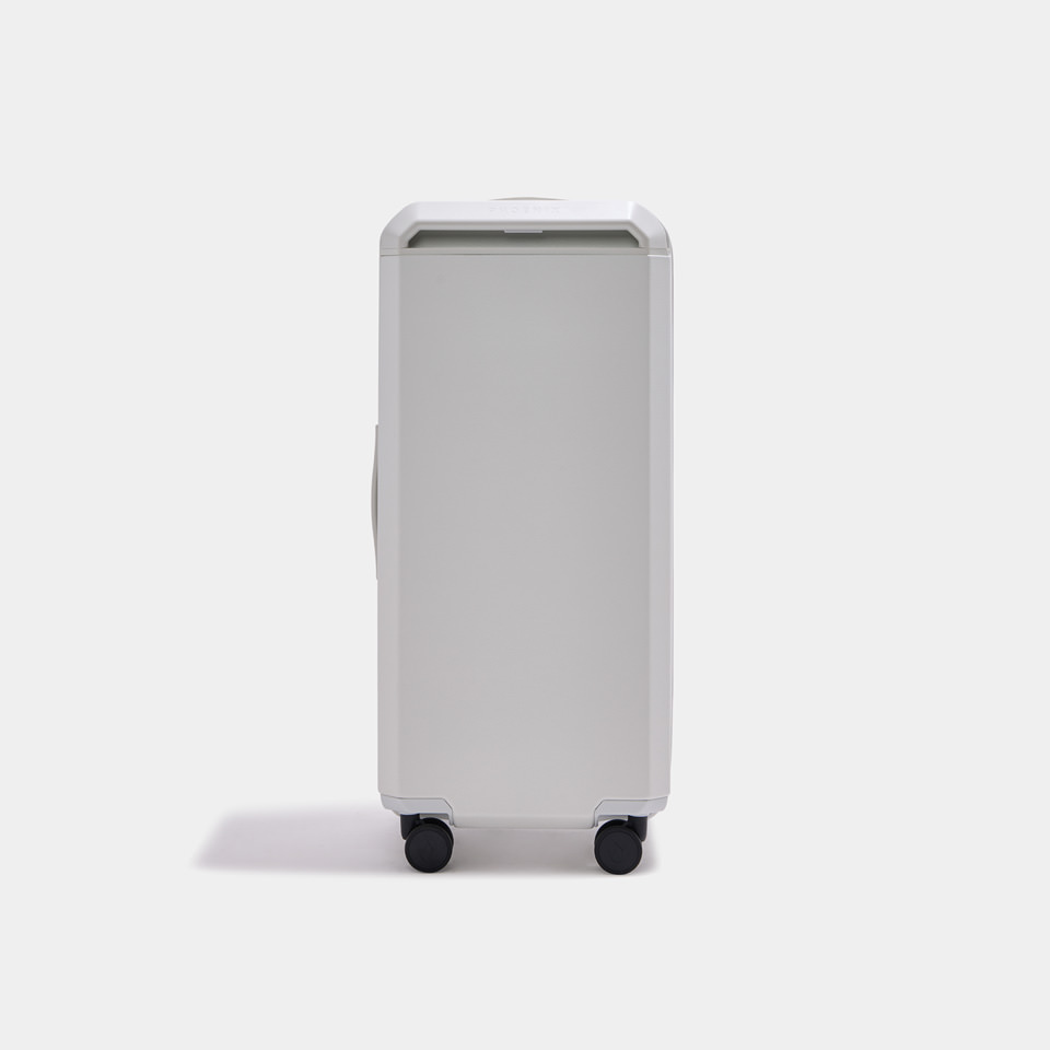 PHOENX: TELA 100 TRUNK PLUS WHITE